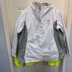 Columbia White and Gray Rain Jacket